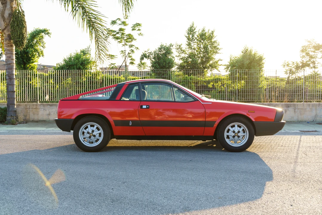 1981 Lancia Beta - Image 9 of 31