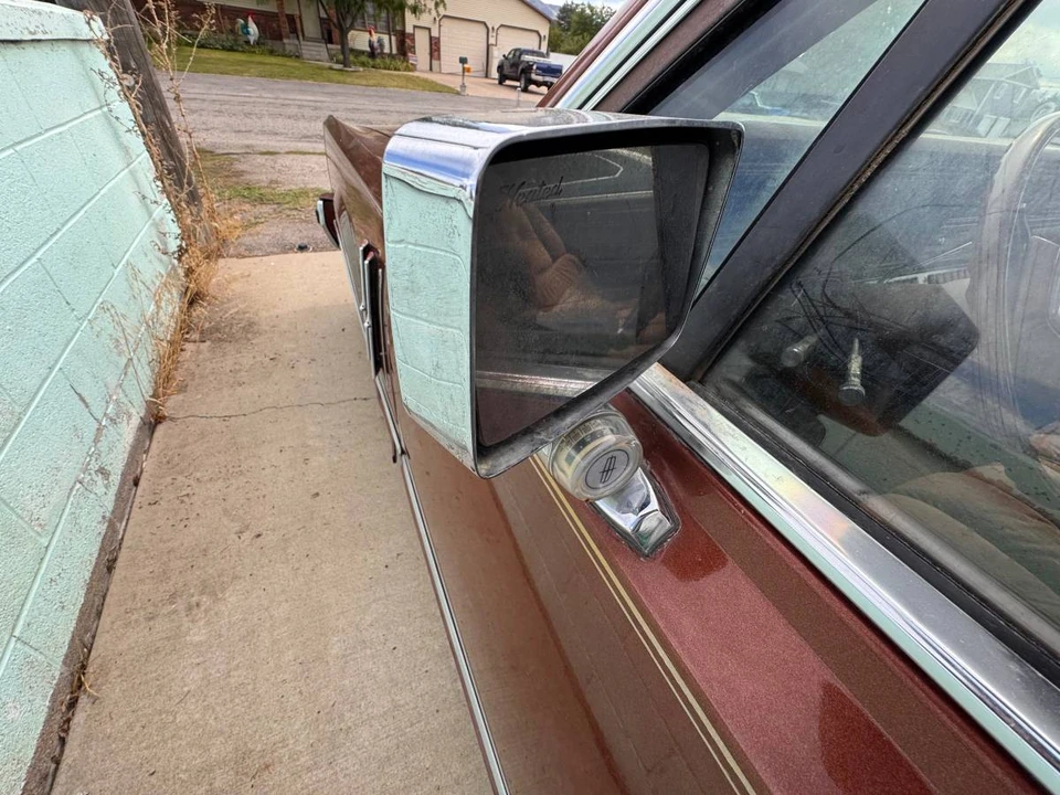1981 Lincoln Continental Mark VI - Image 24 of 24