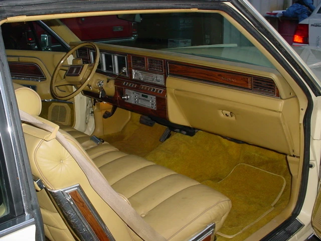 1981 Lincoln Continental Mark VI - Image 4 of 4