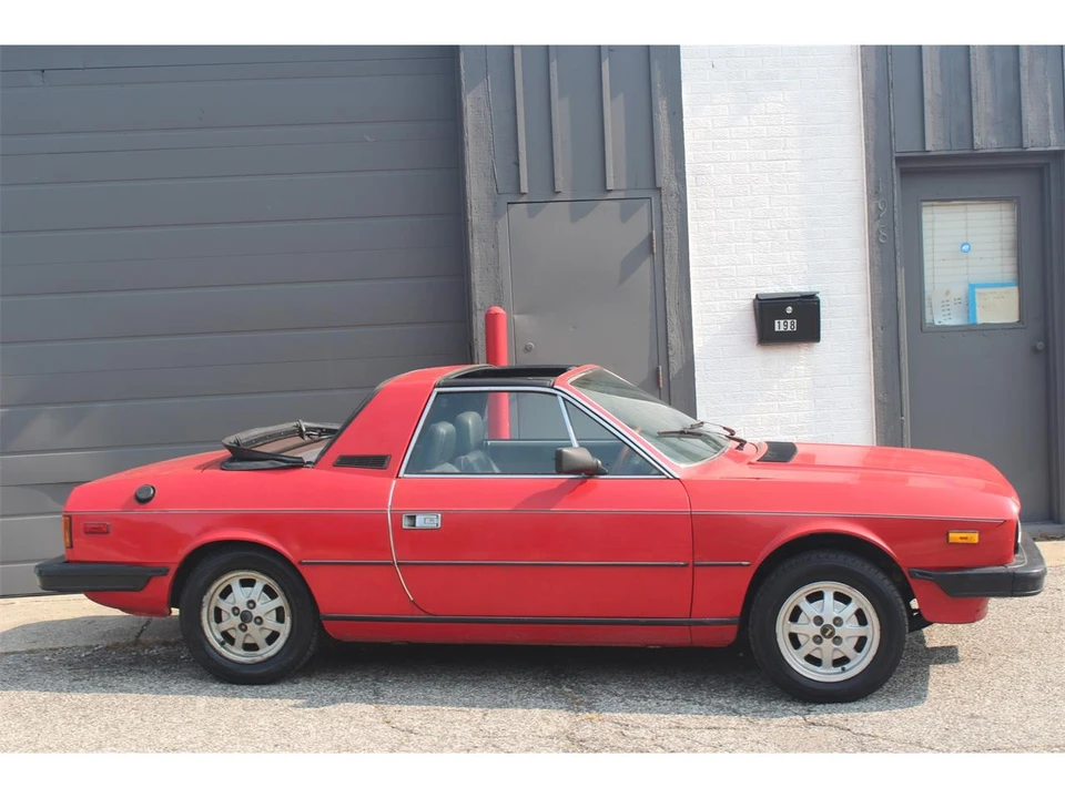 1981 Lancia Beta - Image 12 of 31