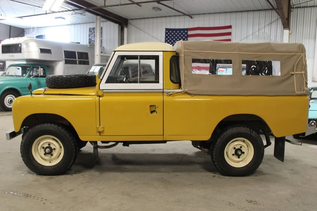 1981 Land Rover Defender - Image 2 of 21