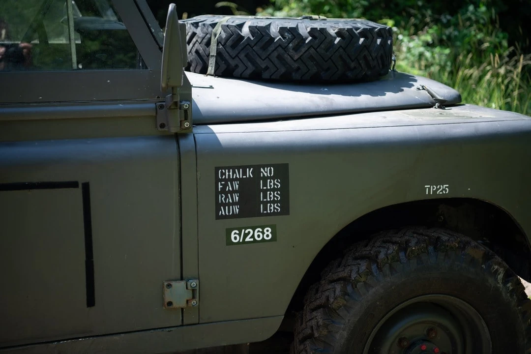 1981 Land Rover Series III 109 - Image 13 of 30