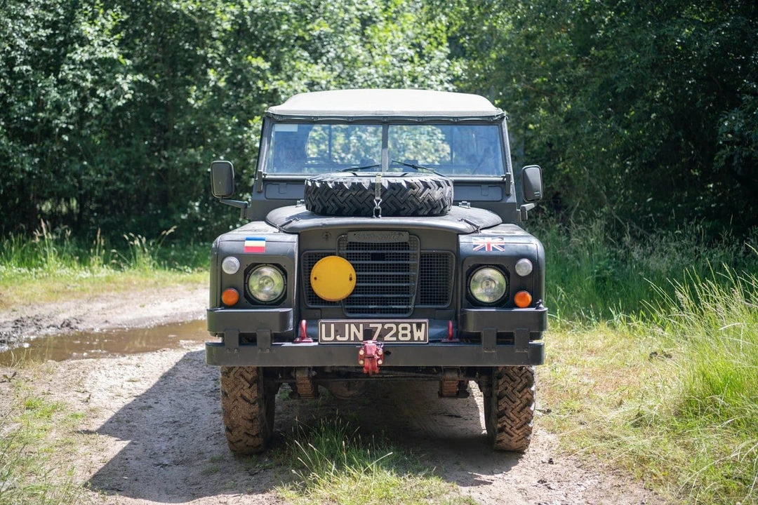 1981 Land Rover Series III 109 - Image 2 of 30