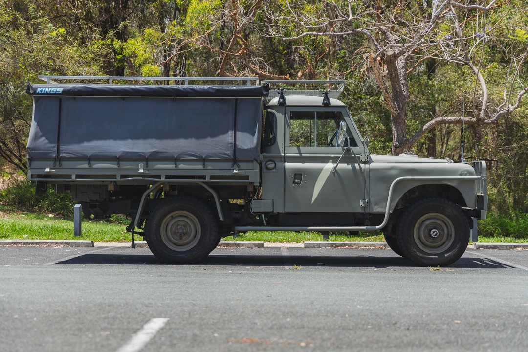 1981 Land Rover Series III 109 - Image 8 of 31