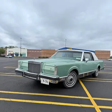 1981 Lincoln Continental Mark VII Bill Blass Designer