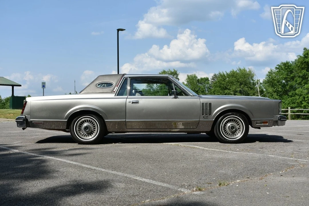 1981 Lincoln Continental Mark VI - Image 21 of 21