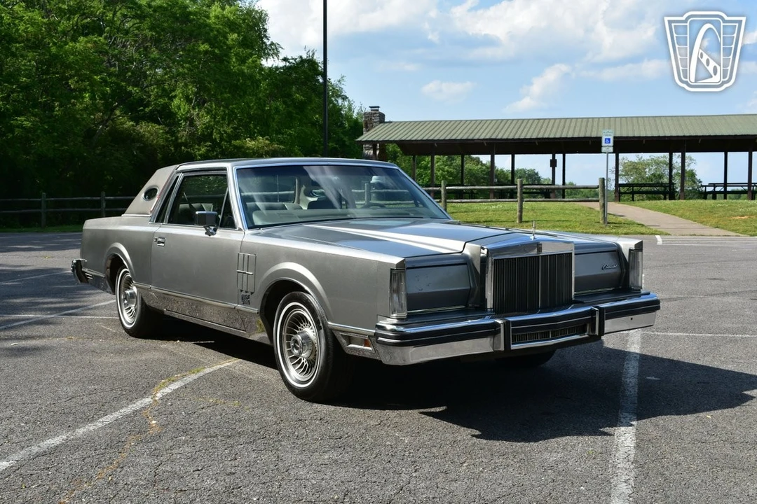 1981 Lincoln Continental Mark VI - Image 23 of 31