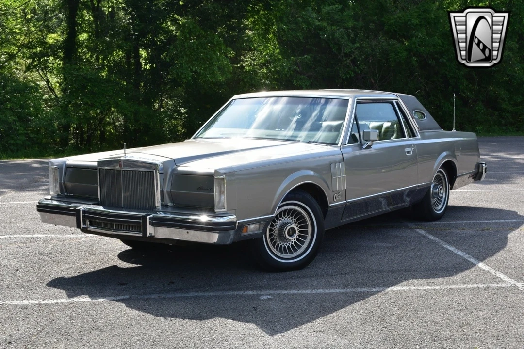 1981 Lincoln Continental Mark VI - Image 3 of 12