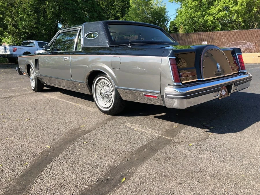 1981 Lincoln Continental Mark VI - Image 3 of 12