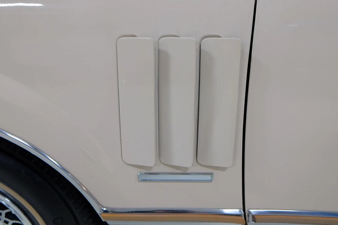 1981 Lincoln Continental Mark VI - Image 31 of 31