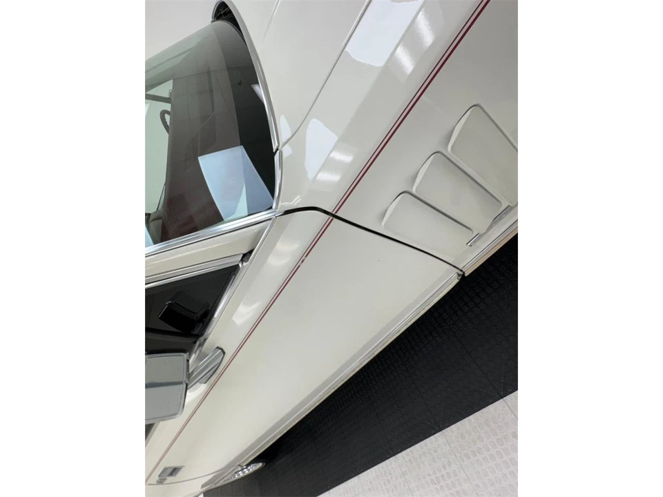 1981 Lincoln Continental Mark VI - Image 27 of 31