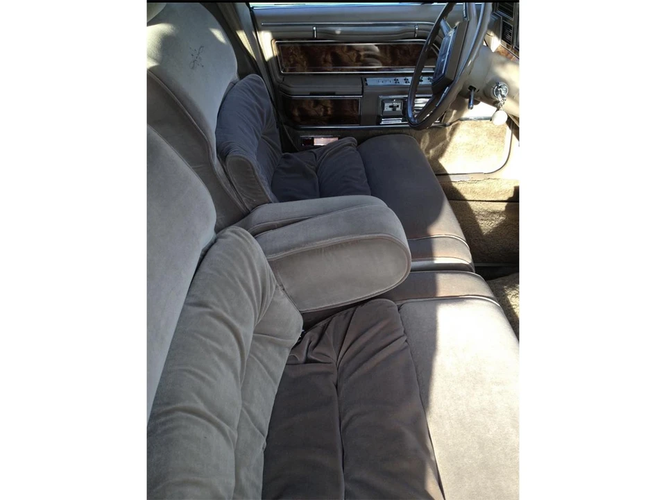 1981 Lincoln Town Car - Image 13 of 17