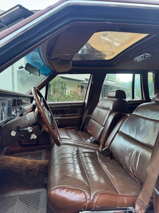 1981 Lincoln Town Car - Image 10 of 13
