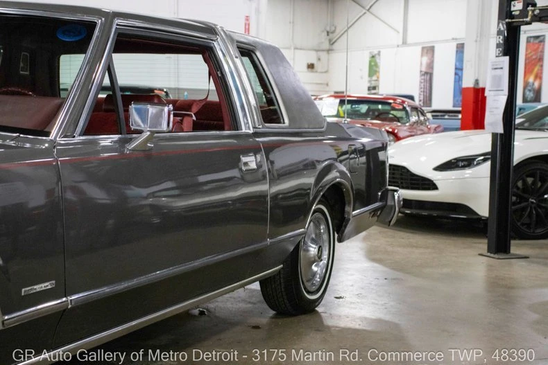 1981 Lincoln Town Car - Image 20 of 20