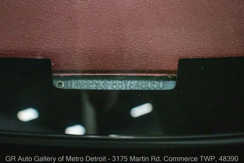 1981 Lincoln Town Car - Image 16 of 20