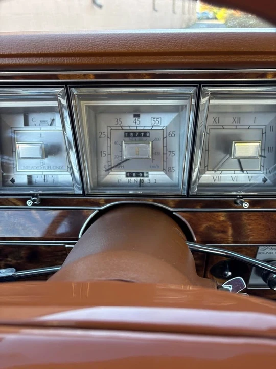 1981 Lincoln Town Car - Image 4 of 14