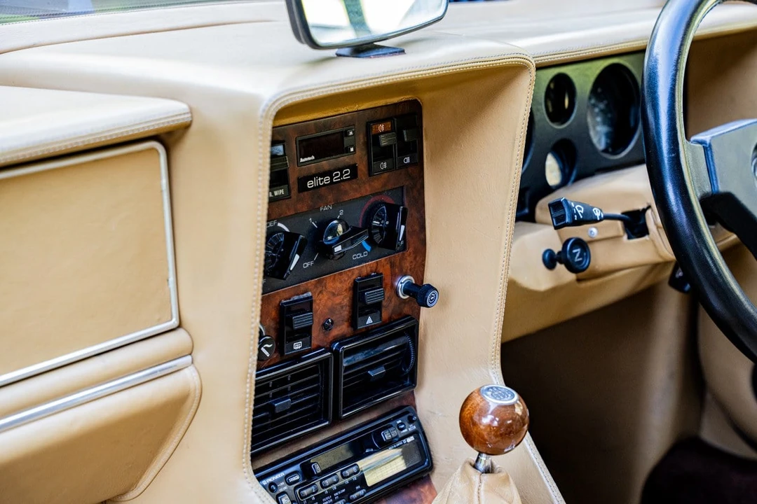 1981 Lotus Elite 2nd Gen - Image 26 of 31