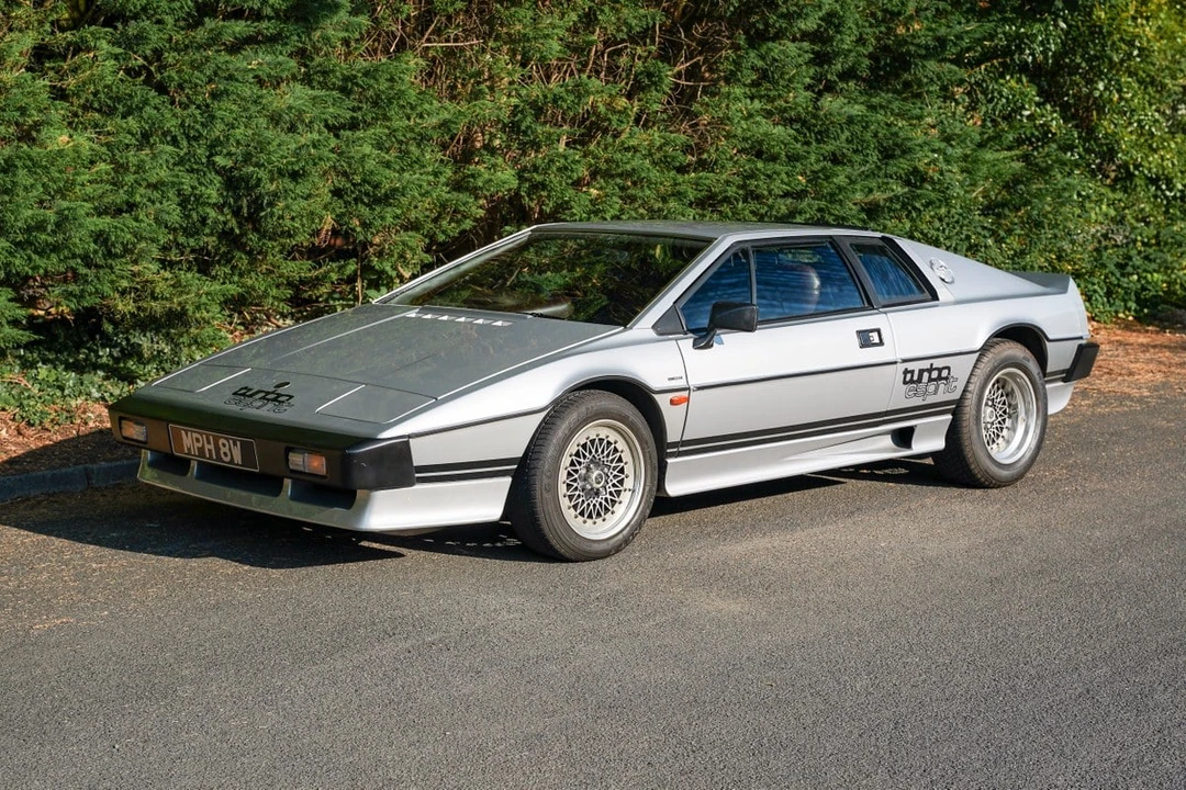 1981 Lotus Esprit Series 3 & Turbo - Image 3 of 30