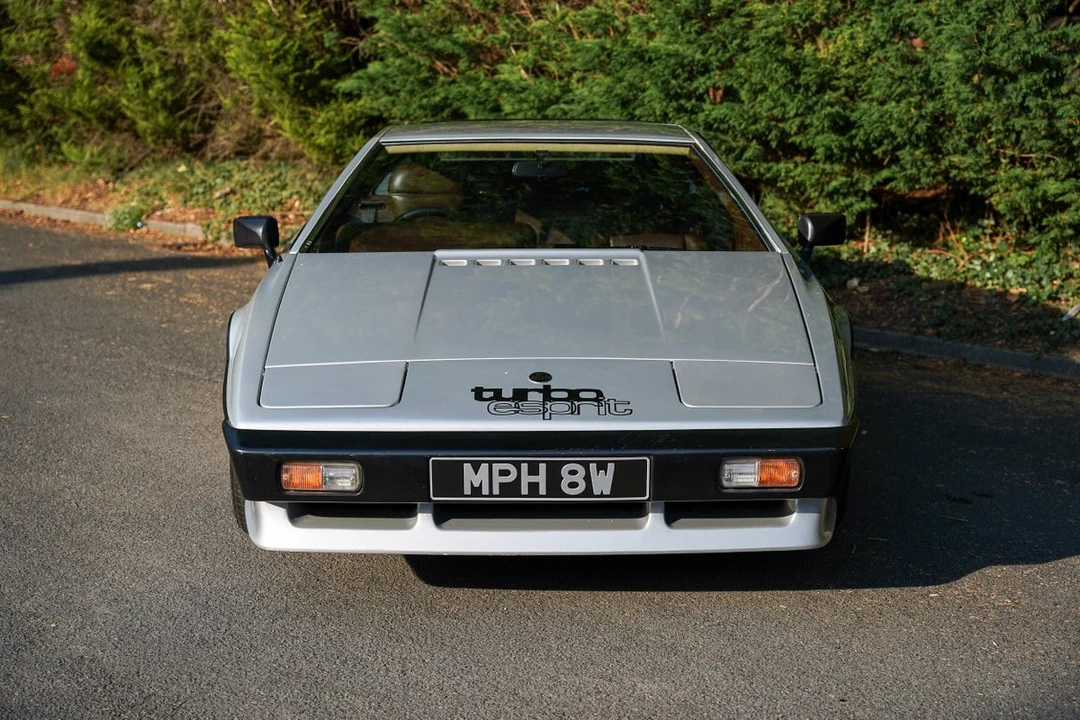 1981 Lotus Esprit Series 3 & Turbo - Image 8 of 30