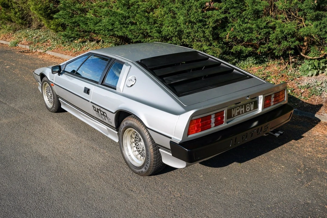 1981 Lotus Esprit Series 3 & Turbo - Image 22 of 30