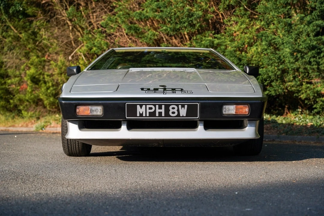 1981 Lotus Esprit Series 3 & Turbo - Image 9 of 30