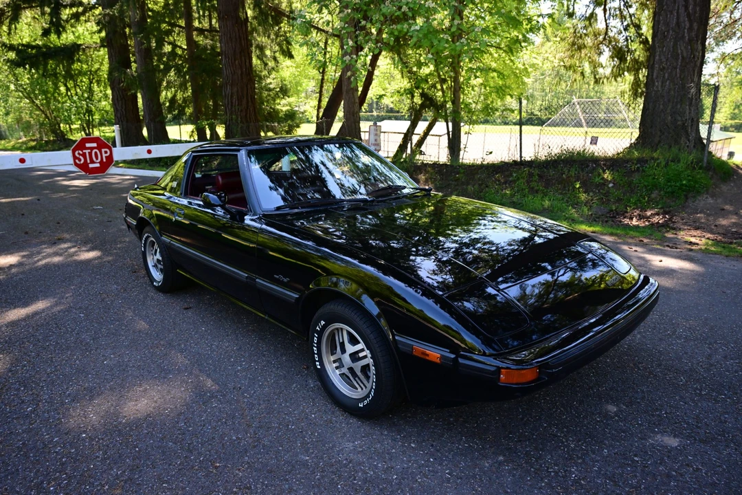 1981 Mazda RX-7 SA & FB - Image 5 of 31