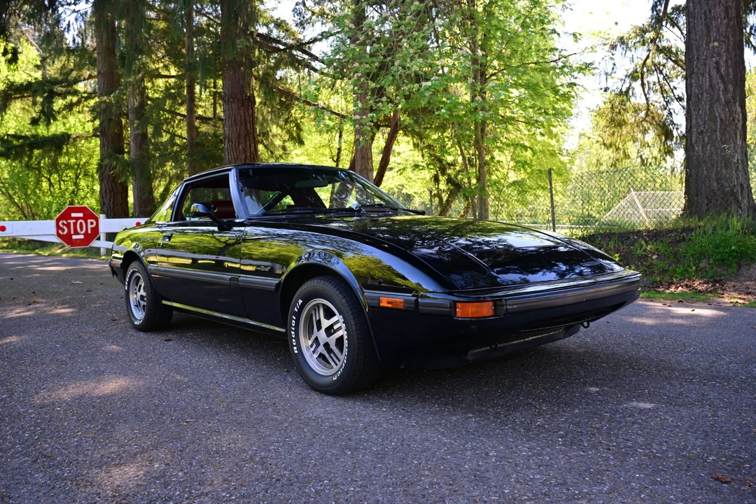 1981 Mazda RX-7 SA & FB - Image 2 of 31