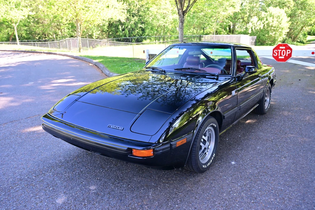 1981 Mazda RX-7 SA & FB - Image 9 of 31