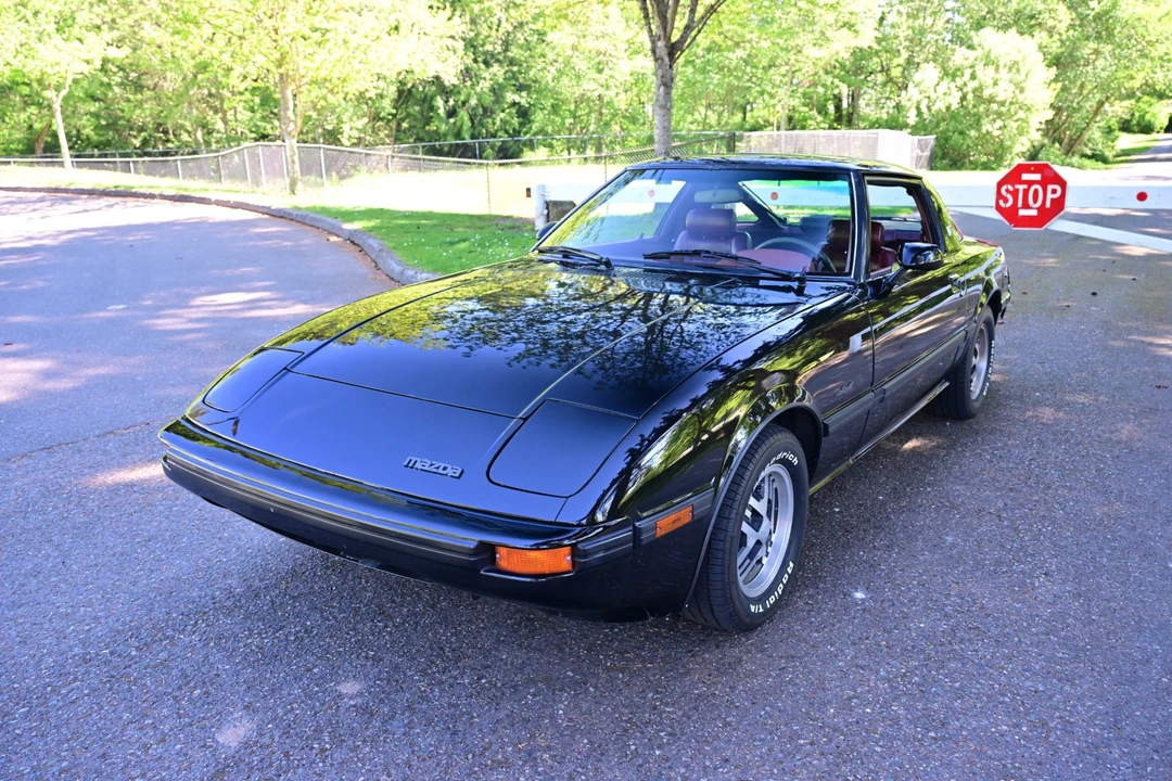 1981 Mazda RX-7 SA & FB - Image 8 of 31
