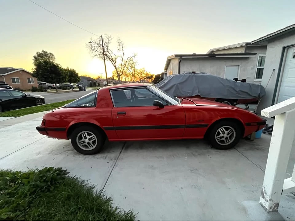 1981 Mazda RX-7 SA & FB - Image 2 of 3