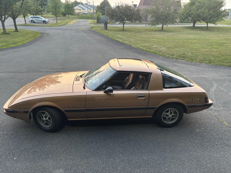 1981 Mazda RX-7 SA & FB - Image 9 of 31