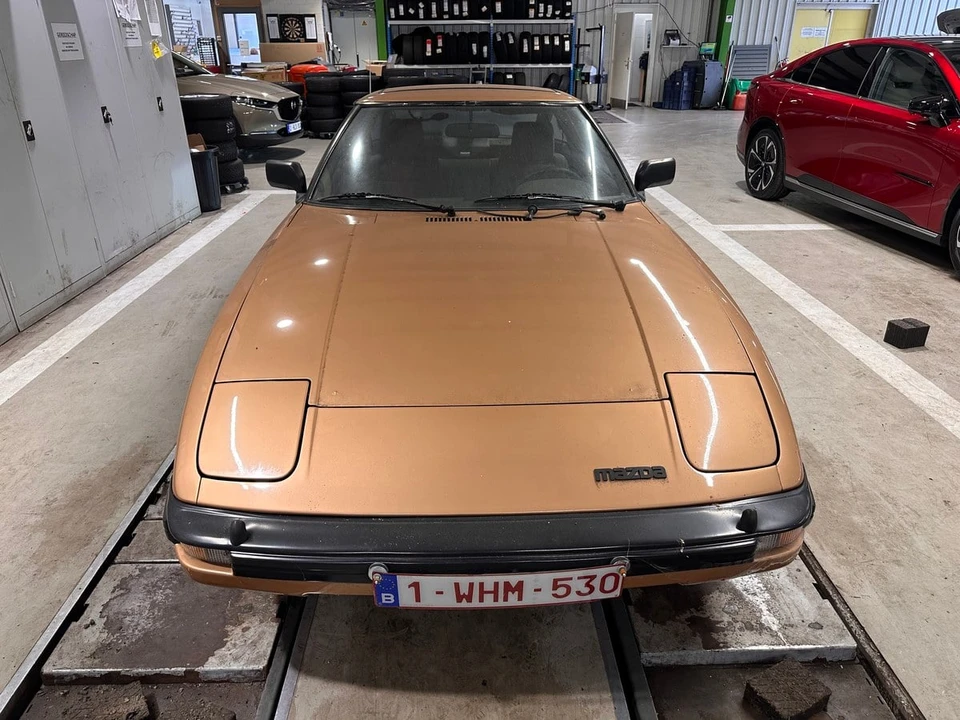 1981 Mazda RX-7 SA & FB - Image 5 of 30