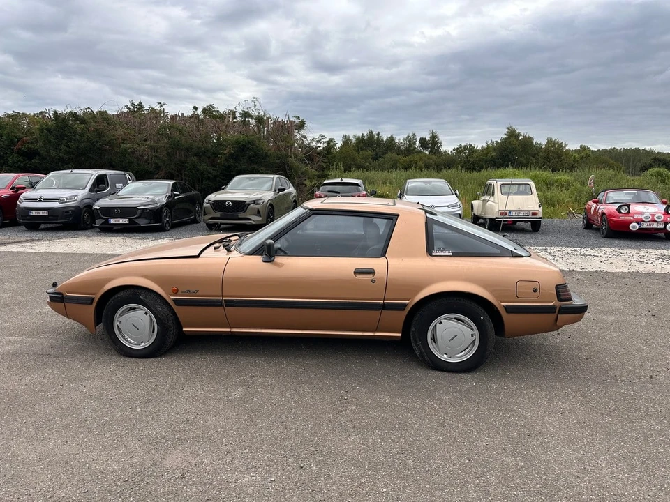 1981 Mazda RX-7 SA & FB - Image 9 of 30