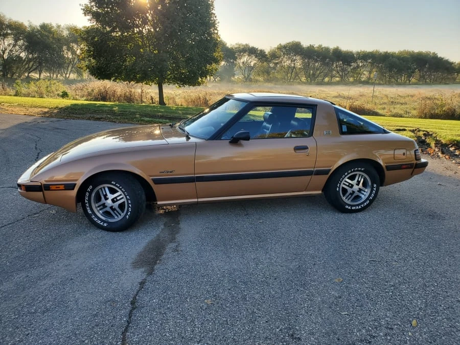 1981 Mazda RX-7 SA & FB - Image 2 of 12