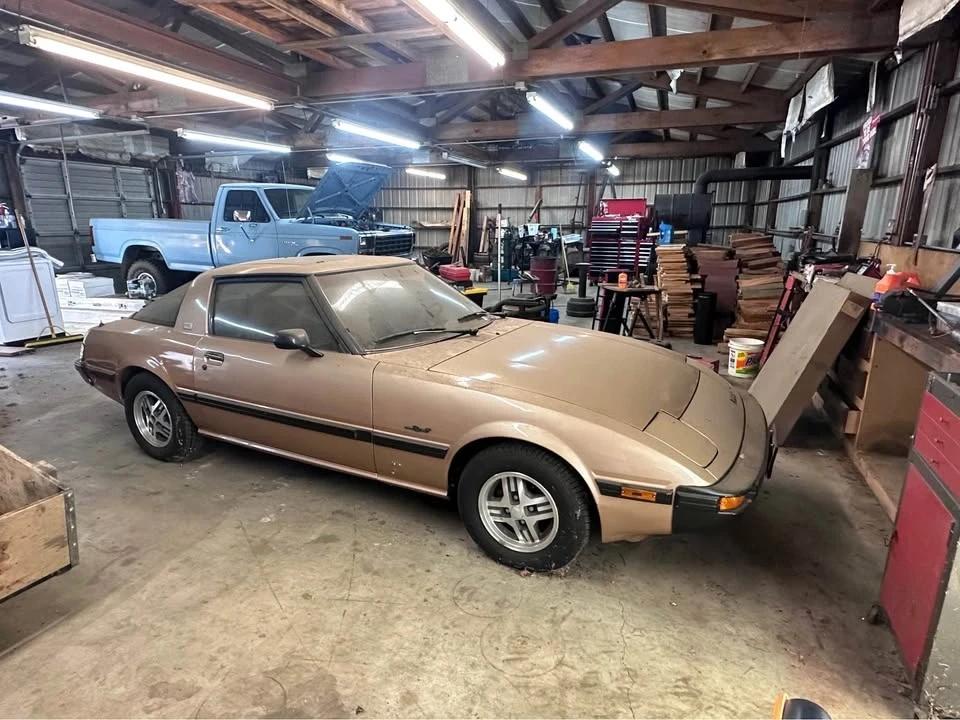 1981 Mazda RX-7 SA & FB - Image 2 of 12