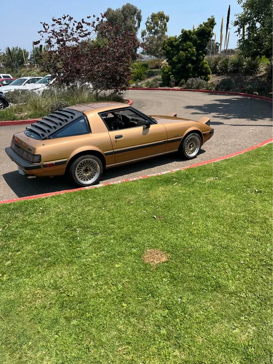1981 Mazda RX-7 SA & FB - Image 5 of 13