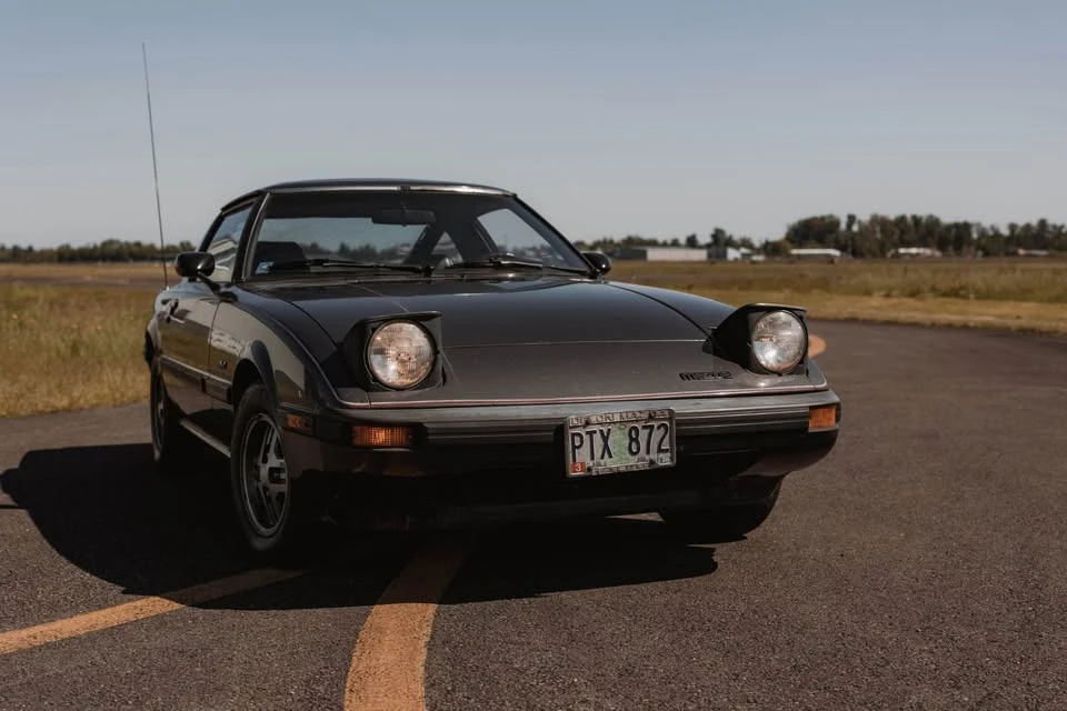 1981 Mazda RX-7 SA & FB - Image 4 of 10
