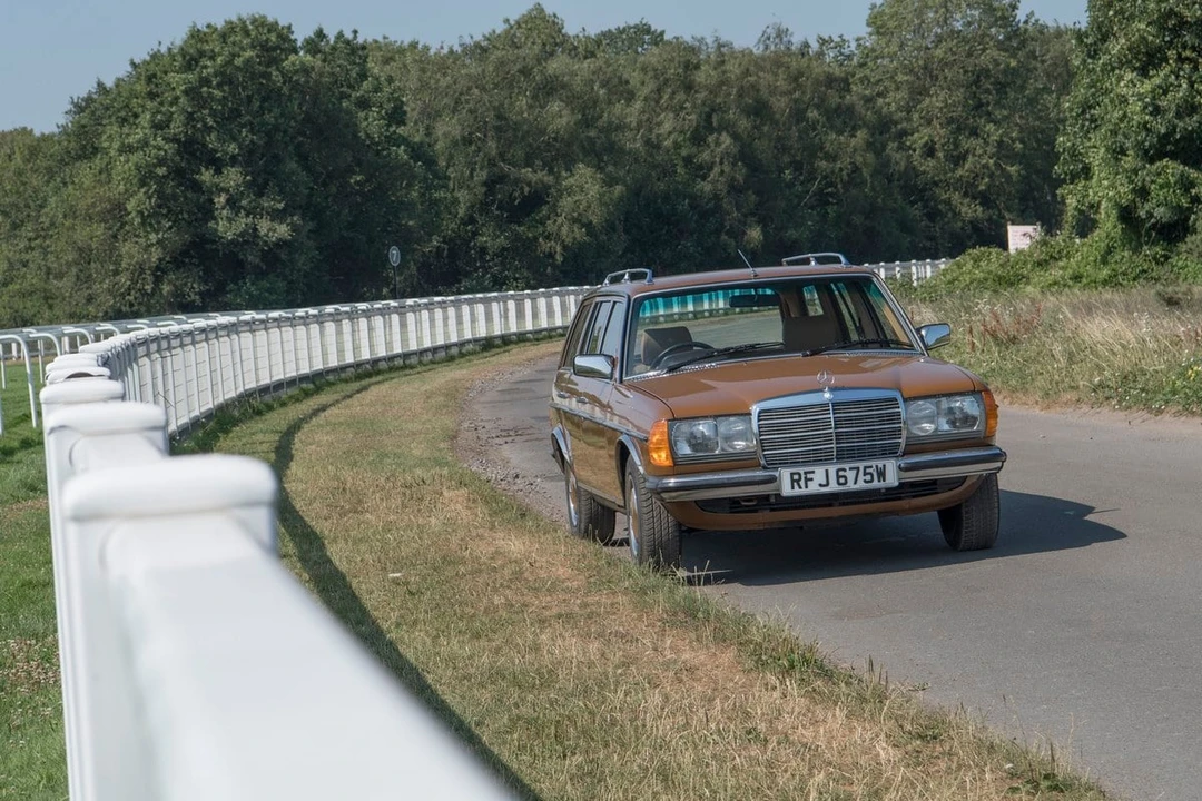 1981 Mercedes-Benz W123 Wagon (S123) - Image 4 of 30