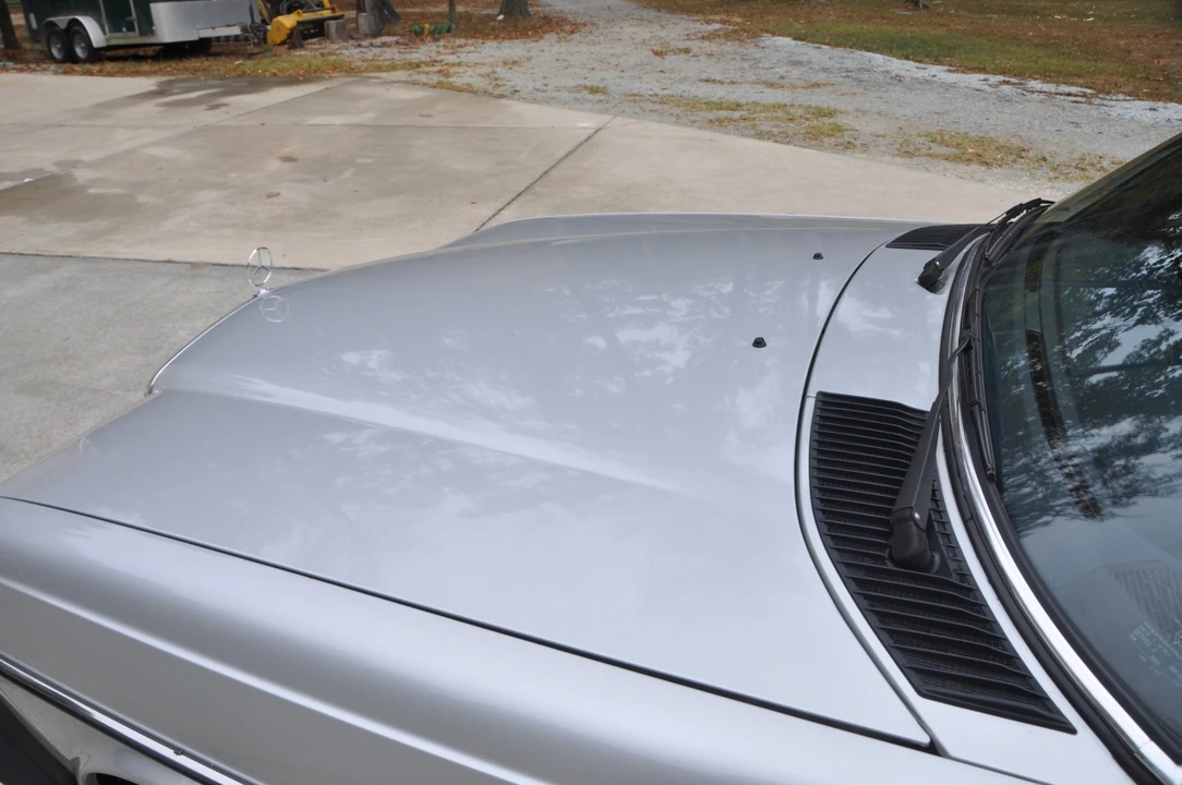 1981 Mercedes-Benz W123 Sedan - Image 23 of 31