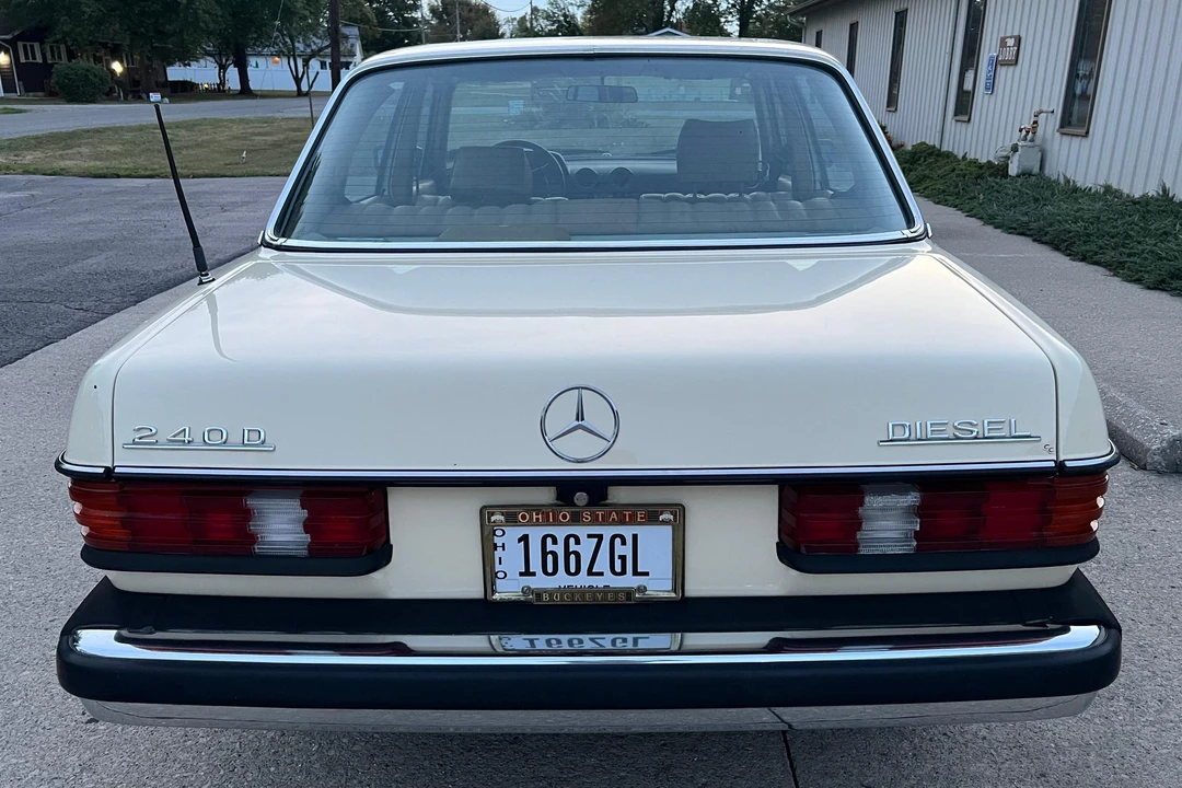 1981 Mercedes-Benz E-Class - Image 5 of 31