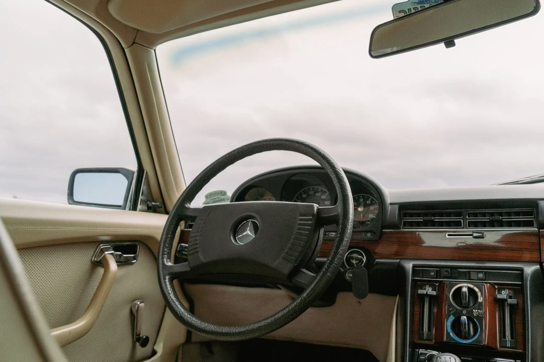 1981 Mercedes-Benz W116 S-Class - Image 19 of 30