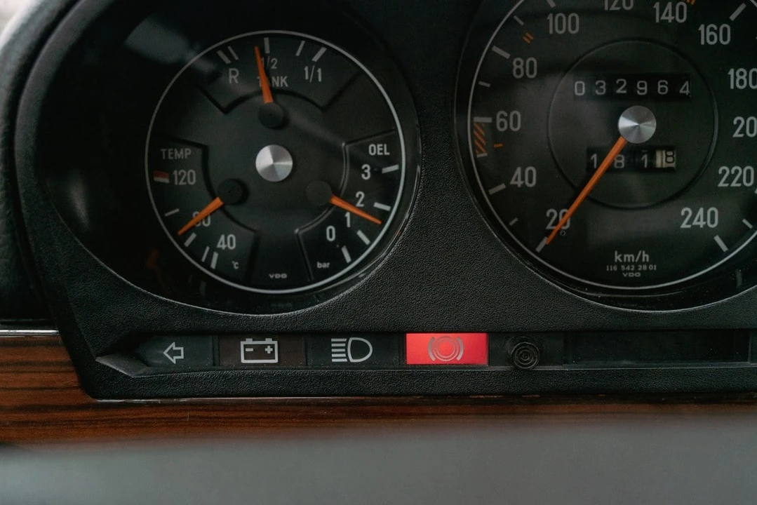 1981 Mercedes-Benz W116 S-Class - Image 29 of 30