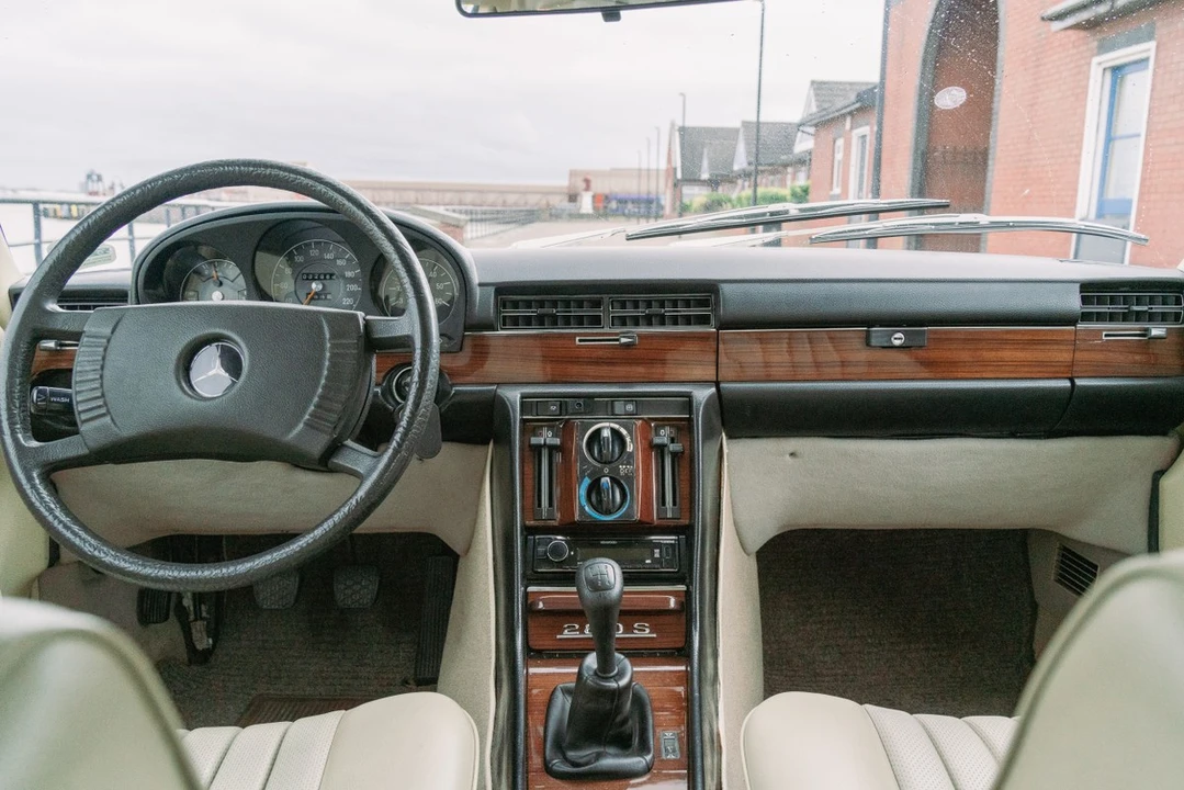 1981 Mercedes-Benz W116 S-Class - Image 17 of 30
