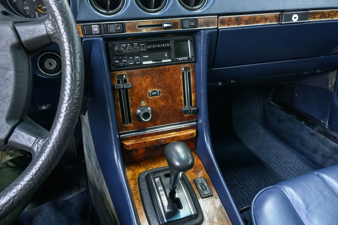 1981 Mercedes-Benz C107 SLC - Image 13 of 16