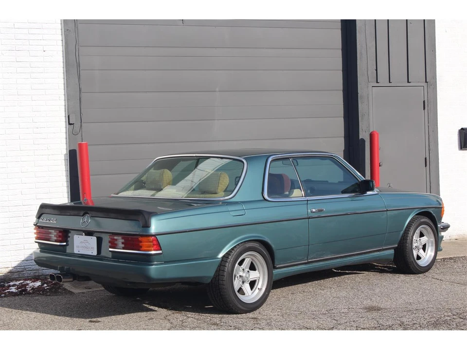 1981 Mercedes-Benz W123 Coupe (C123) - Image 4 of 31