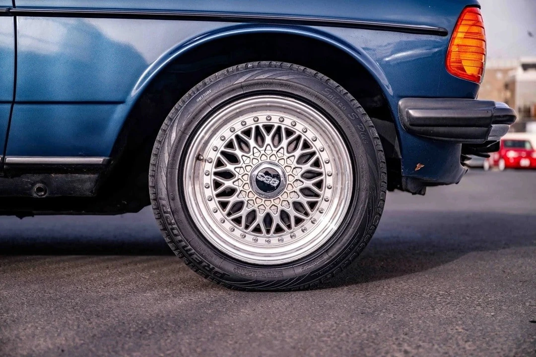 1981 Mercedes-Benz W120 & W121 - Image 29 of 30