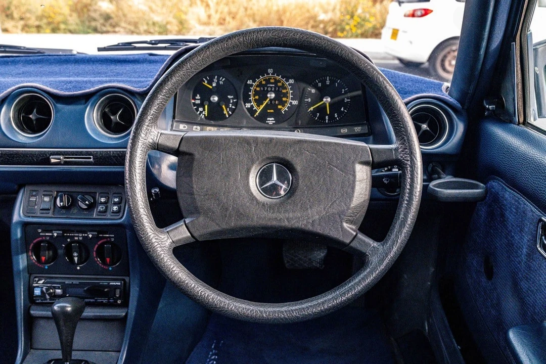 1981 Mercedes-Benz W120 & W121 - Image 15 of 30