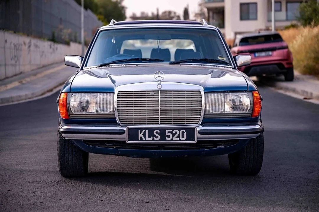 1981 Mercedes-Benz W120 & W121 - Image 6 of 30