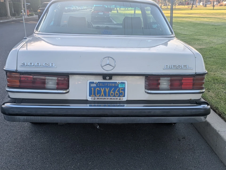 1981 Mercedes-Benz W123 Wagon (S123) - Image 8 of 13