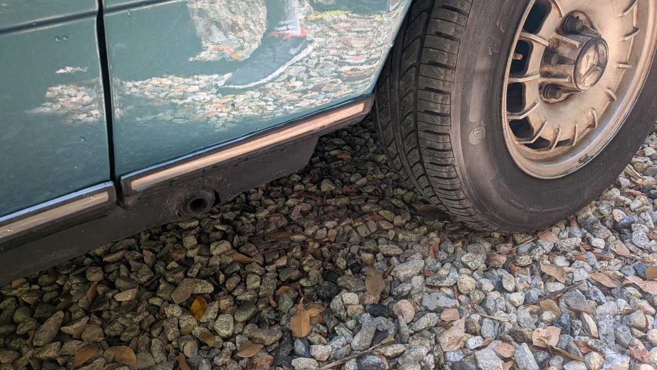 1981 Mercedes-Benz W123 Wagon (S123) - Image 15 of 17
